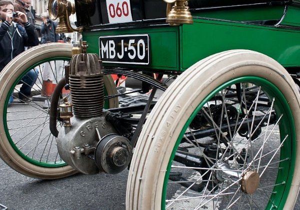 Crestmobile Model A 1900